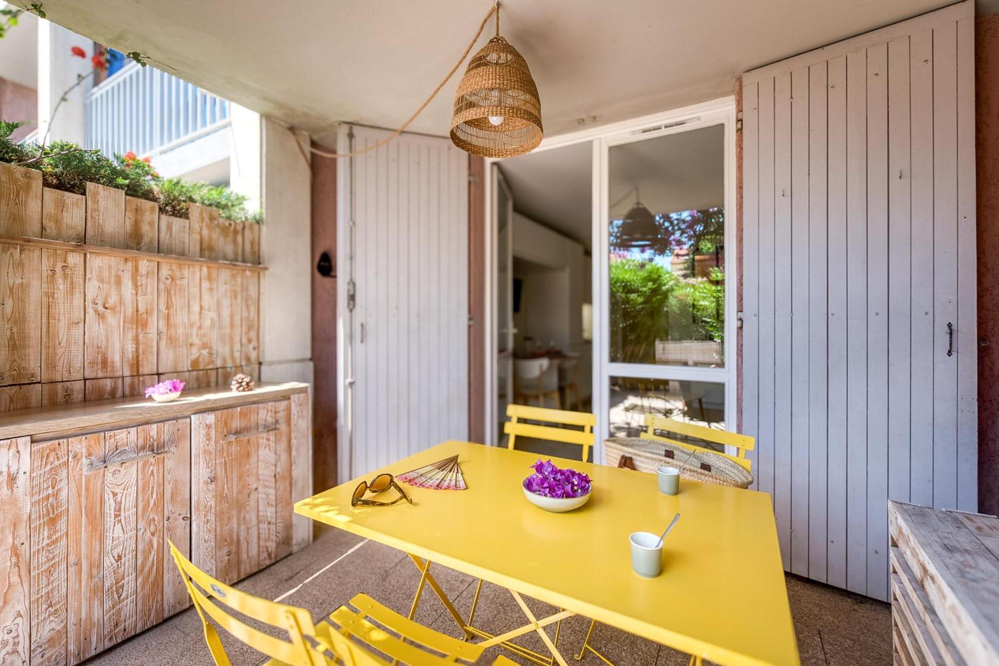 Le Lavandou "Cavaliere" -Rez De Jardin Bord De Mer , Atom Exterior foto
